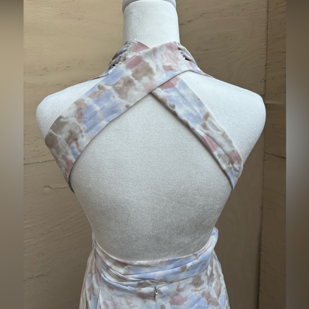Gorgeous tie dye printed romper with open back ruffled hem.  Brand new! - Picture 5 of 6